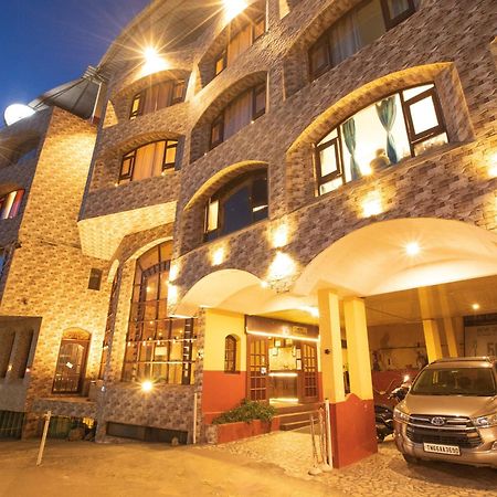 Devi Enterprises - Hotel Khems Udagamandalam Exterior photo
